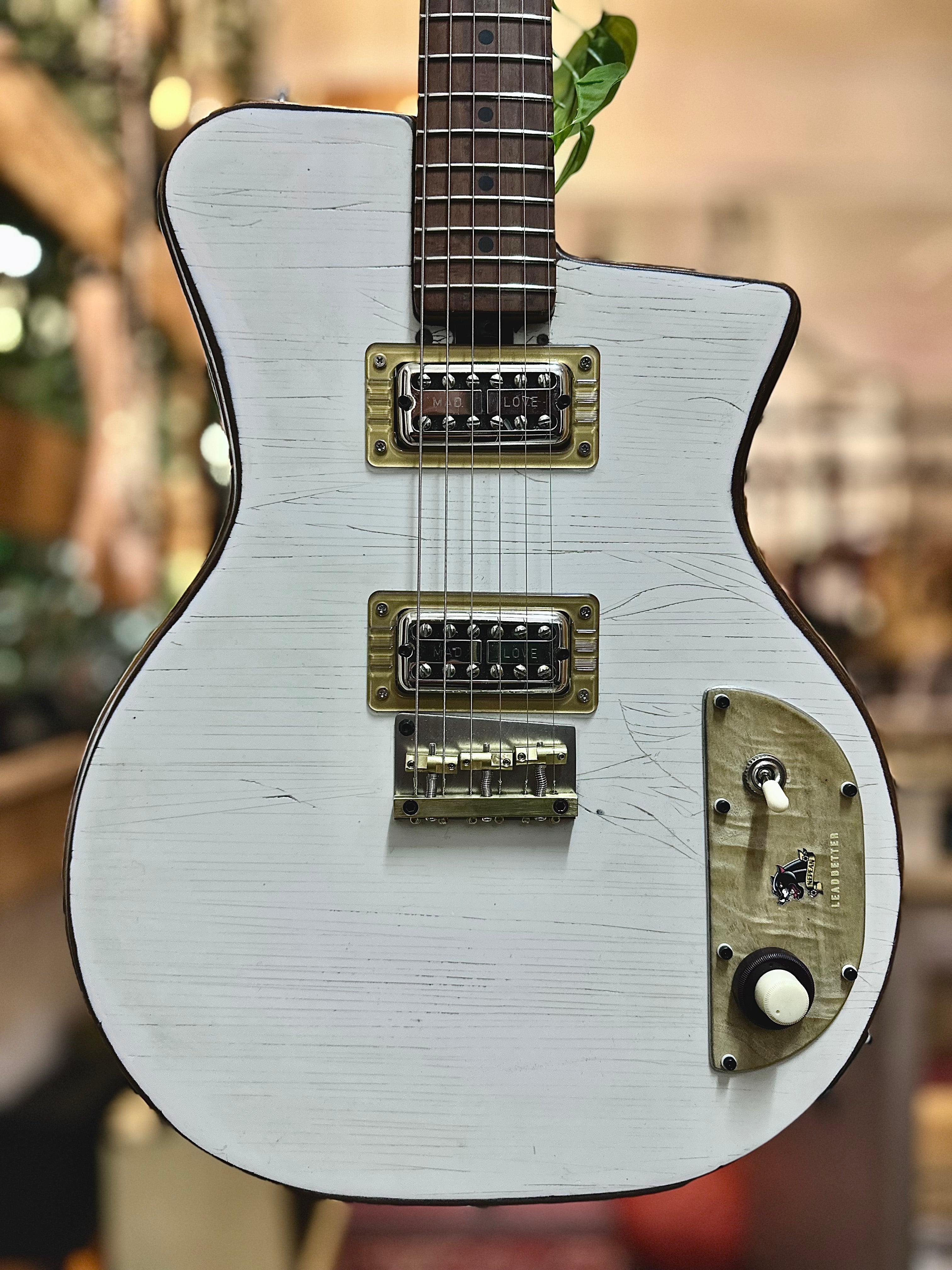 Leadbetter | White Woody | 2025 Custom Shop Edition | Mad Love F-Trons | Bone Relic Leadbetter | White Woody | 2025 Custom Shop Edition | Mad Love F-Trons | Bone Relic